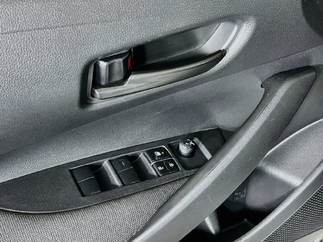 Used 2023 Toyota Corolla LE FWD image 12