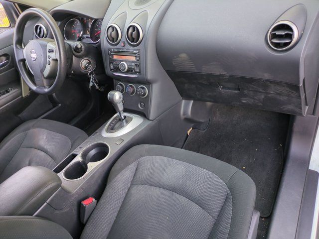 Used 2013 Nissan Rogue S AWD/4WD image 19