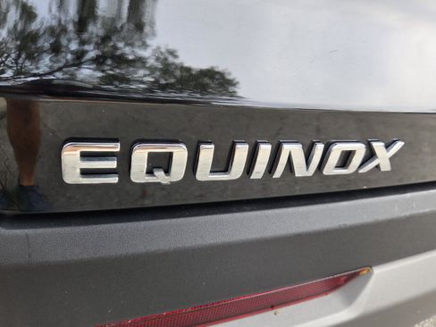 Certified 2025 Chevrolet Equinox LT FWD image 19
