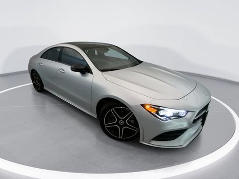 Used 2023 Mercedes-Benz CLA 250 4MATIC image 1
