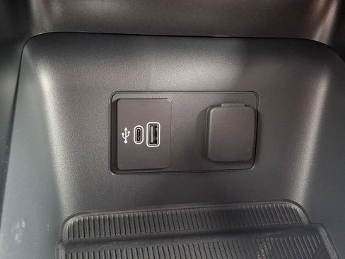 New 2026 Ford Explorer Active image 16