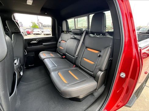 Used 2025 GMC Sierra 2500 AT4 w/ AT4 Premium Plus Package image 21