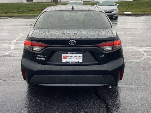 Used 2020 Toyota Corolla LE image 4