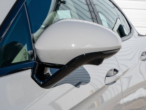 New 2026 Porsche Panamera 4 image 13