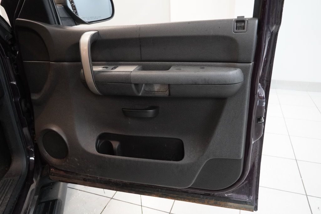 Used 2008 Chevrolet Silverado 1500 LT w/ Power Pack Plus RWD image 30