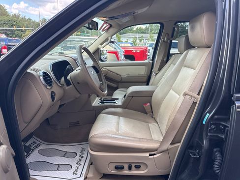 Used 2007 Ford Explorer Eddie Bauer AWD/4WD image 13