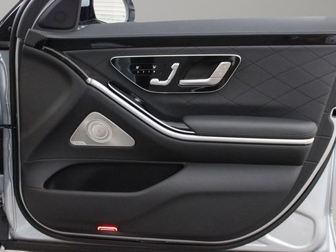 Used 2022 Mercedes-Benz S 580 4MATIC Sedan image 23