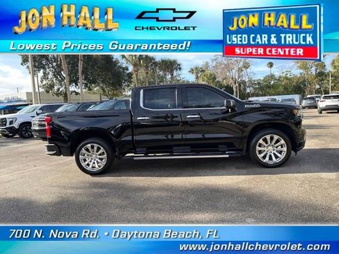 Used 2021 Chevrolet Silverado 1500 High Country w/ Technology Package image 14