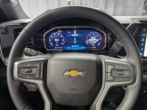 Used 2026 Chevrolet Silverado 3500 LTZ image 23