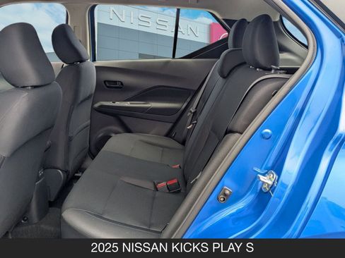 New 2025 Nissan Kicks Play S image 17