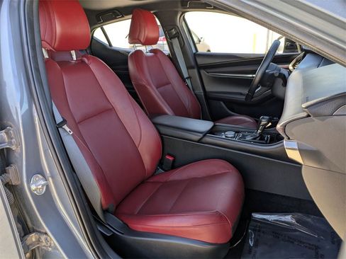 Used 2024 MAZDA MAZDA3 s image 28