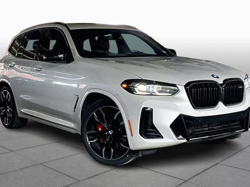 Used 2024 BMW X3 M40i w/ Premium Package image 2
