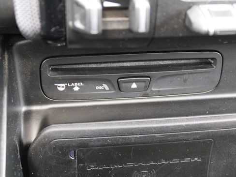 Used 2019 RAM 1500 Limited w/ Advanced Safety Group AWD/4WD image 28