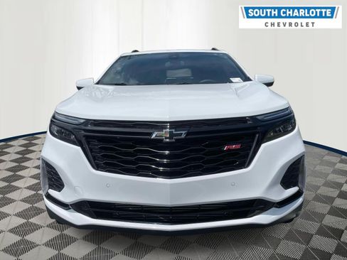 Used 2024 Chevrolet Equinox RS FWD image 2