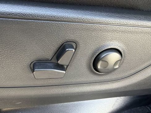 Used 2026 RAM 1500 Lone Star image 27