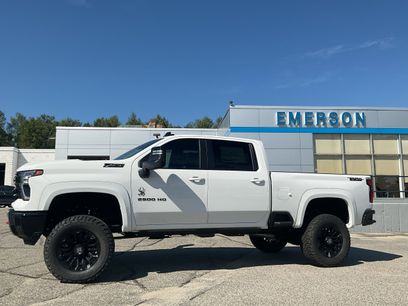 New 2025 Chevrolet Silverado 2500 LT w/ Trail Boss Package