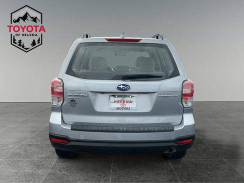 Used 2018 Subaru Forester 2.5i w/ Alloy Wheel Package image 4