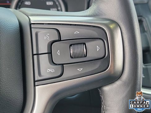 Used 2021 Chevrolet Tahoe Z71 w/ Z71 Off-Road Package AWD/4WD image 25