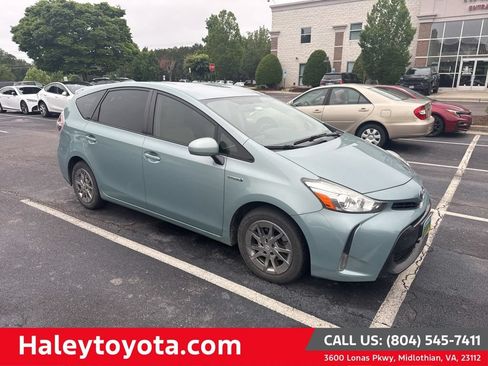 Used 2015 Toyota Prius V Four FWD image 1