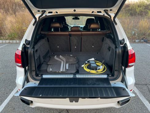 Used 2017 BMW X5 xDrive40e image 26