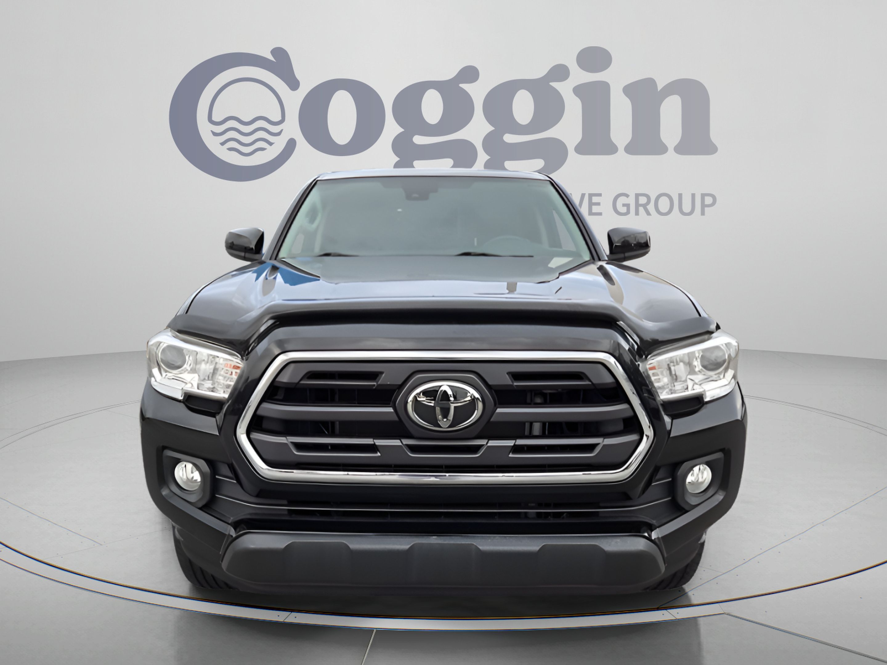 Used 2019 Toyota Tacoma SR5 RWD image 8