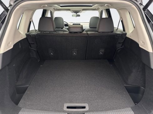 Used 2023 Nissan Rogue SV w/ SV Premium Package image 19