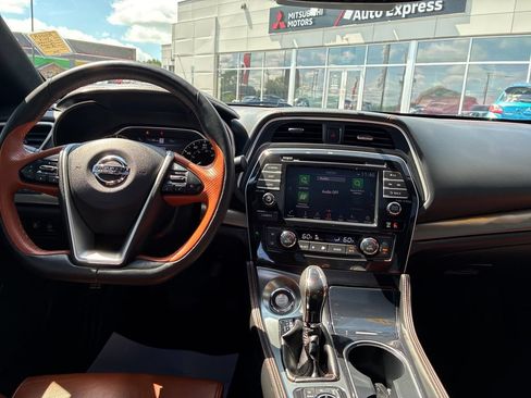 Used 2019 Nissan Maxima Platinum w/ Reserve Package FWD image 21