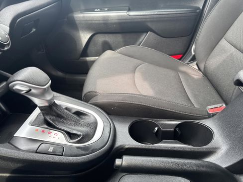 Used 2022 Kia Forte LXS image 21