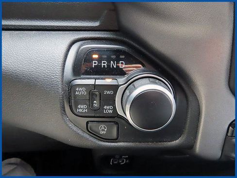 Used 2022 RAM 1500 Big Horn w/ Trailer Tow Group AWD/4WD image 18