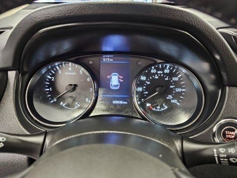 Used 2018 Nissan Rogue SL AWD/4WD image 13