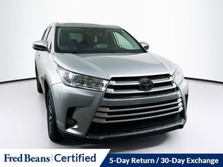Used 2018 Toyota Highlander XLE video 1