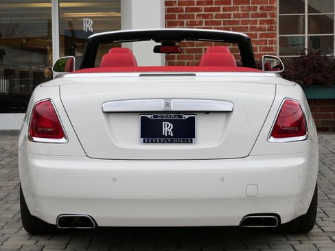 Certified 2017 Rolls-Royce Dawn image 21