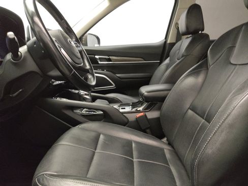 Used 2020 Kia Telluride EX image 17