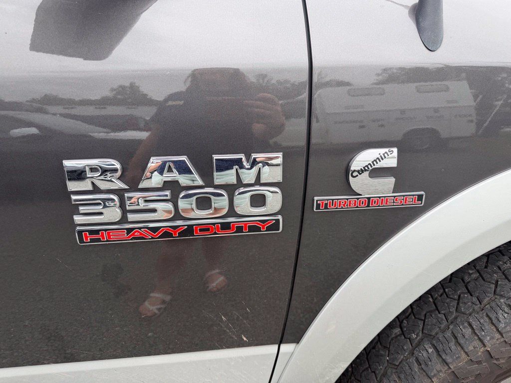 Used 2018 RAM 3500 Laramie AWD/4WD image 11