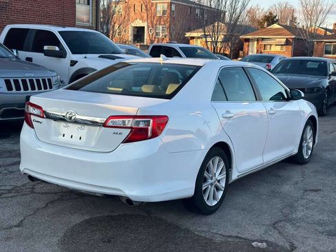 Used 2012 Toyota Camry XLE image 8