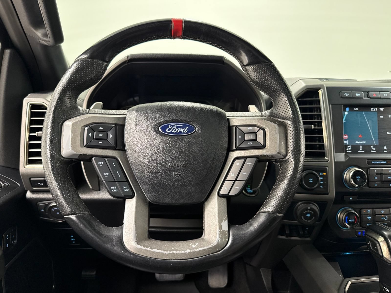 Used 2018 Ford F150 Raptor w/ Equipment Group 802A Luxury AWD/4WD image 25