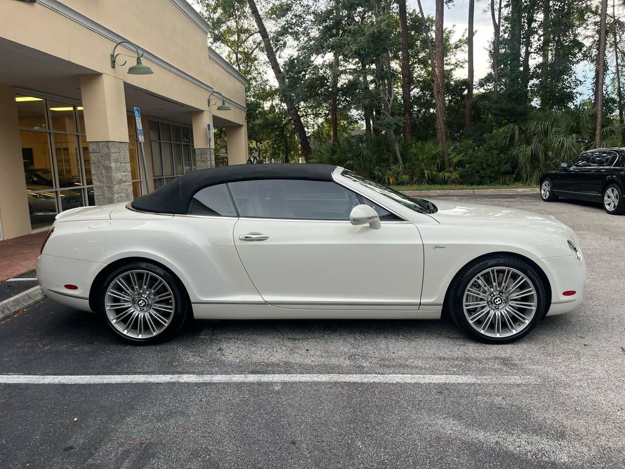 Used 2010 Bentley Continental GT Speed w/ Convenience Specification Pkg AWD/4WD image 17