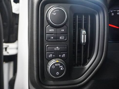 Used 2024 Chevrolet Silverado 1500 Custom AWD/4WD image 9
