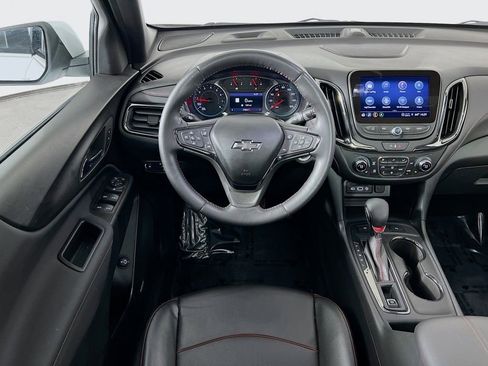 Used 2022 Chevrolet Equinox RS w/ RS Leather Package image 24