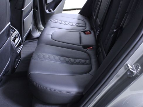 Used 2022 BMW X5 M w/ Executive Package AWD/4WD image 11
