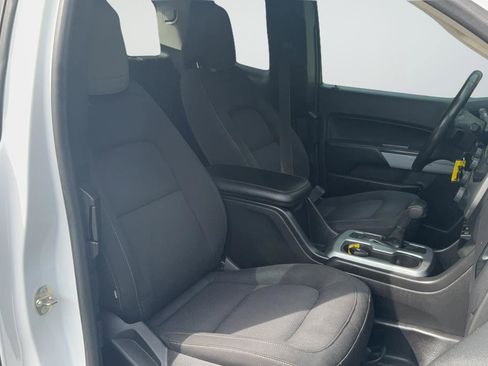Used 2020 Chevrolet Colorado LT w/ Safety Package RWD image 20
