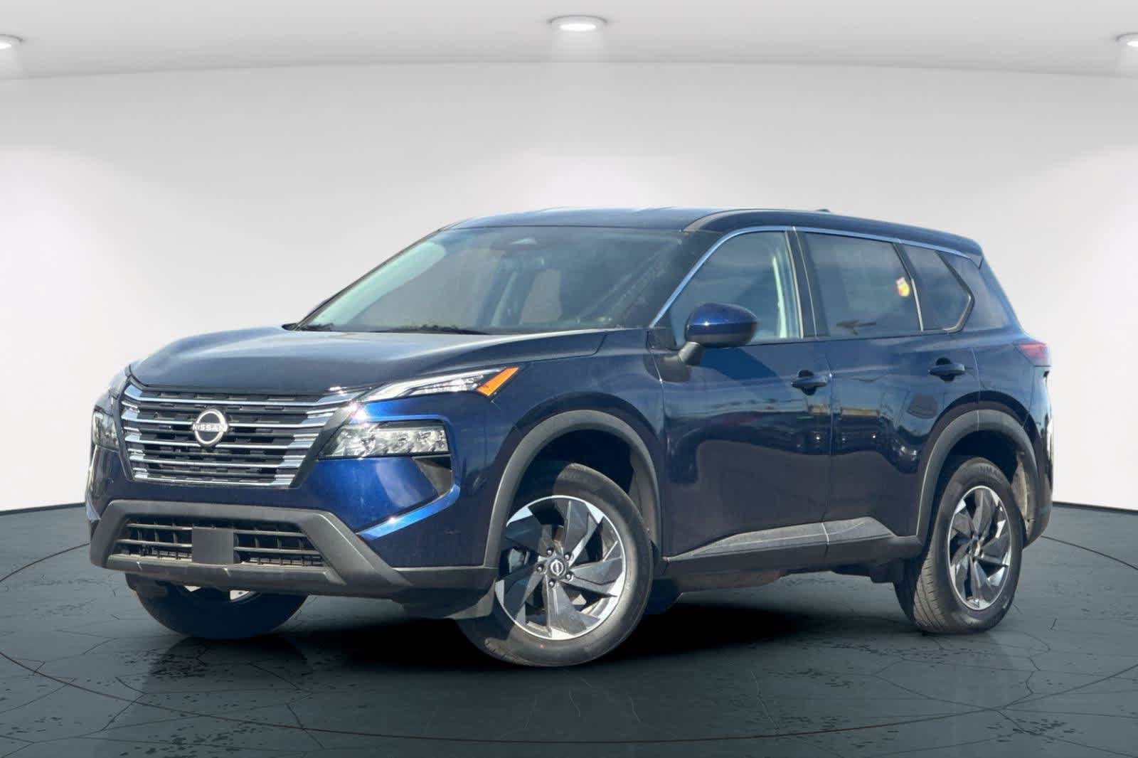 Used 2025 Nissan Rogue SV AWD/4WD image 1