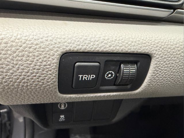 Used 2019 Honda Accord EX image 13