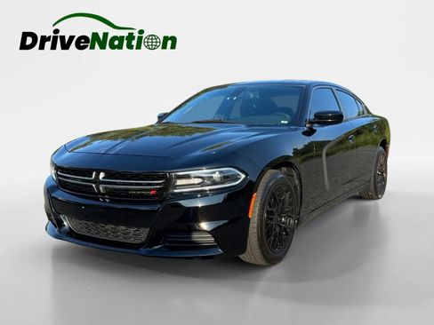 Used 2015 Dodge Charger SE w/ Popular Equipment Group RWD image 1