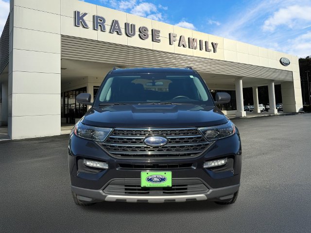 Certified 2024 Ford Explorer XLT AWD/4WD image 2