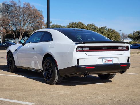 New 2026 Dodge Charger Scat Pack image 4