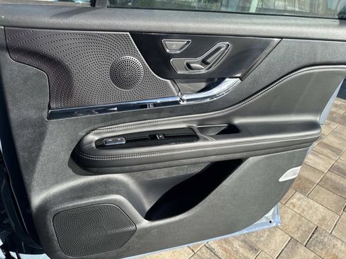 New 2026 Lincoln Corsair Premiere image 17