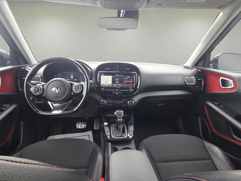 Used 2020 Kia Soul GT-Line Turbo FWD image 28