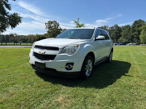 Used 2013 Chevrolet Equinox LT AWD/4WD image 3