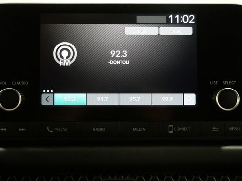 Used 2025 Honda HR-V Sport image 16